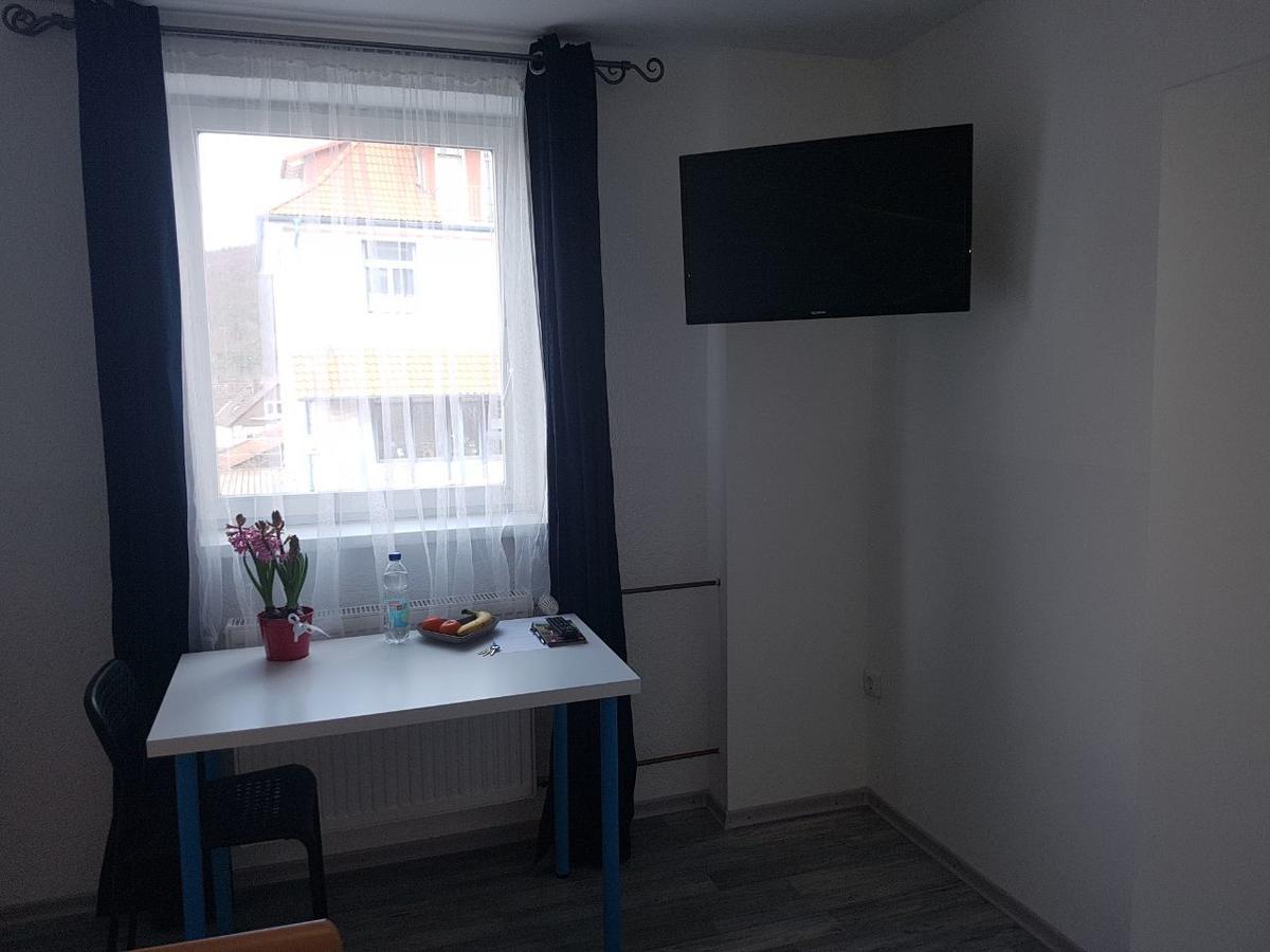 Habichtswald Pension Doernberg מראה חיצוני תמונה