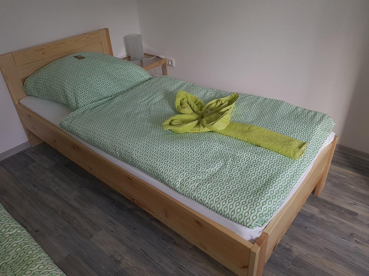 Habichtswald Pension Doernberg מראה חיצוני תמונה