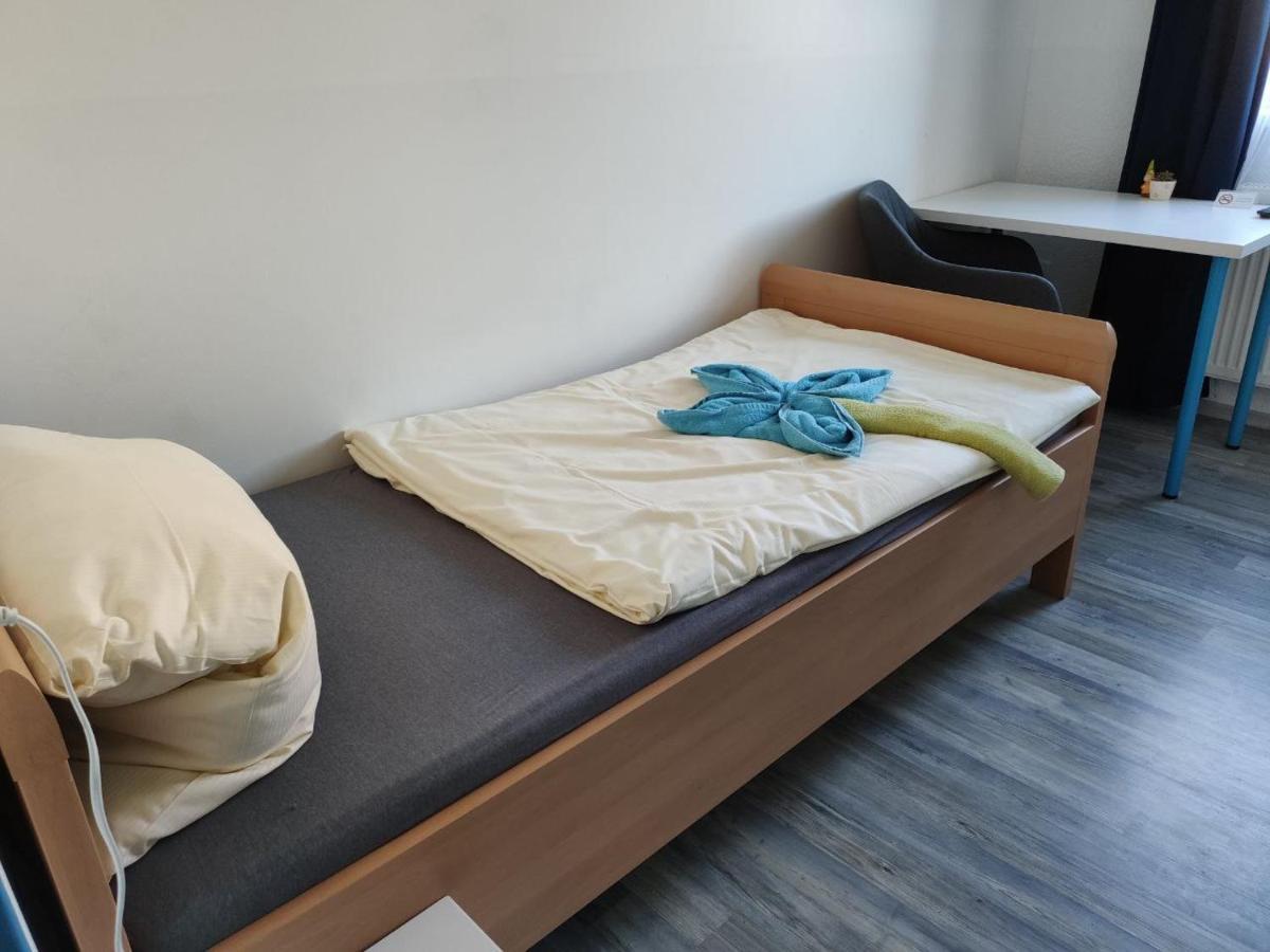Habichtswald Pension Doernberg מראה חיצוני תמונה