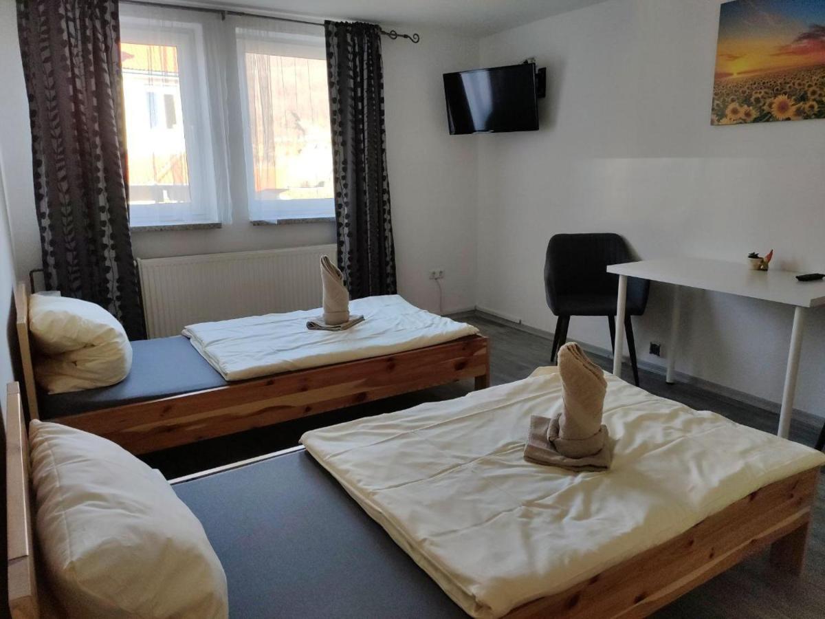 Habichtswald Pension Doernberg מראה חיצוני תמונה